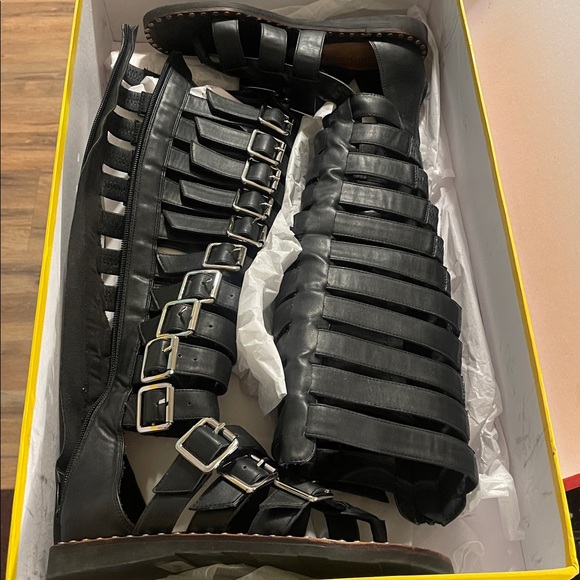 JEFFREY CAMPBELL WOMENS PERSEUS SANDALS SIZE 6 NEW NEVER WORN GLADIATOR W/BOX - Picture 1 of 4